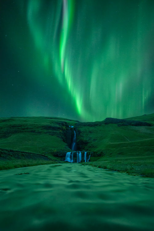 Stunning aurora borealis photo