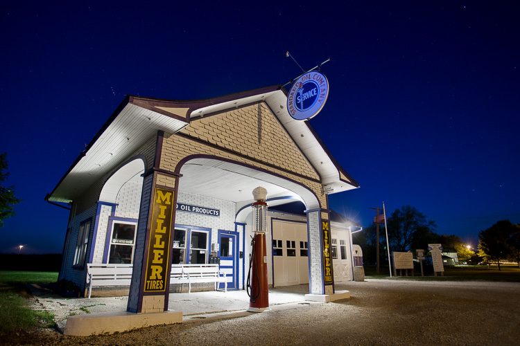 final image route 66 historic gas station odell light painting