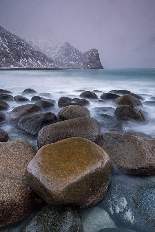 IMAGE OF UNSTAD BAY STONES 750