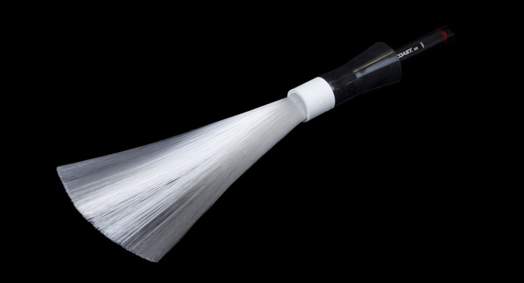 Light Painting Brushes White Fiber Optic 750px