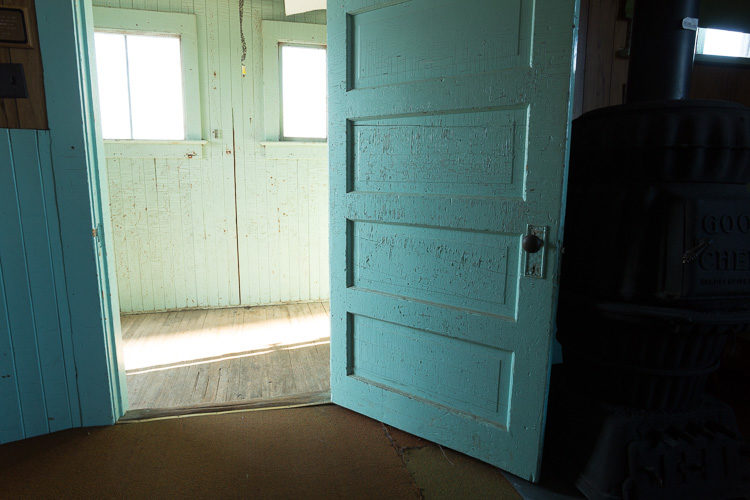 Mid-bracket exposure 2 Mid-bracket HDR exposure, ISO 400 at f/14 for 1/8 second