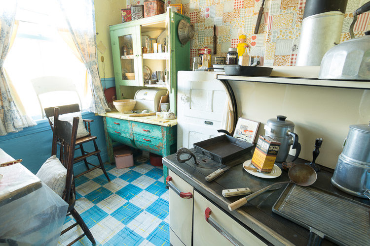 Brightest exposure in HDR bracket set for second example