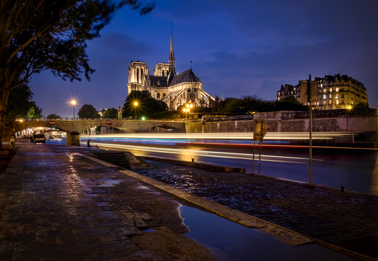 Same Cathedrale Notre Dame de Paris photo but processed with Luminar for comparison