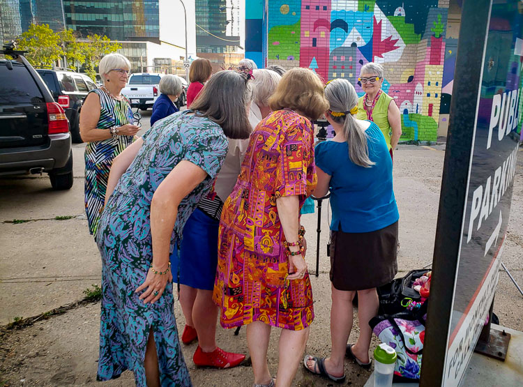 themed photoshoot 34