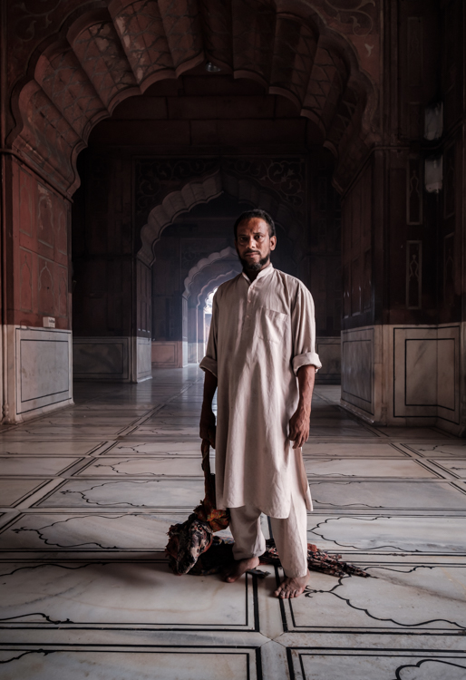 How to do Better Travel Photography by Capturing Environmental Portraits