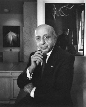 Famous portrait photographer Yousuf Karsh self portrait