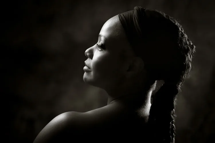 Black and white hollywood glamour portaits 09 jpg