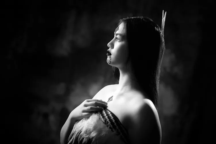 Black and white hollywood glamour portaits 15 750px jpg