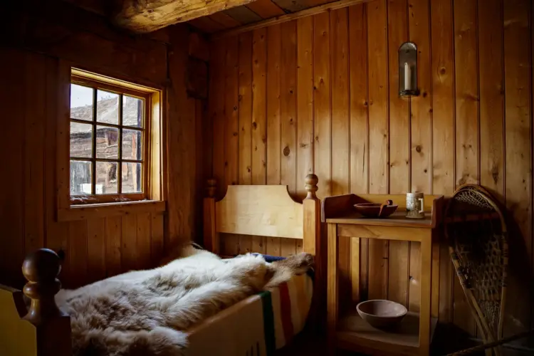 HDR Photography Course Trappers Cabin Interior After