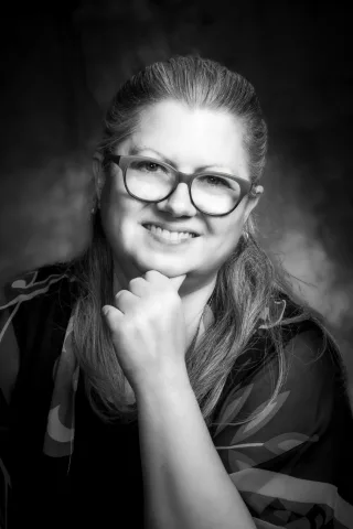 Darlene Hildebrandt Professional Headshot 2023