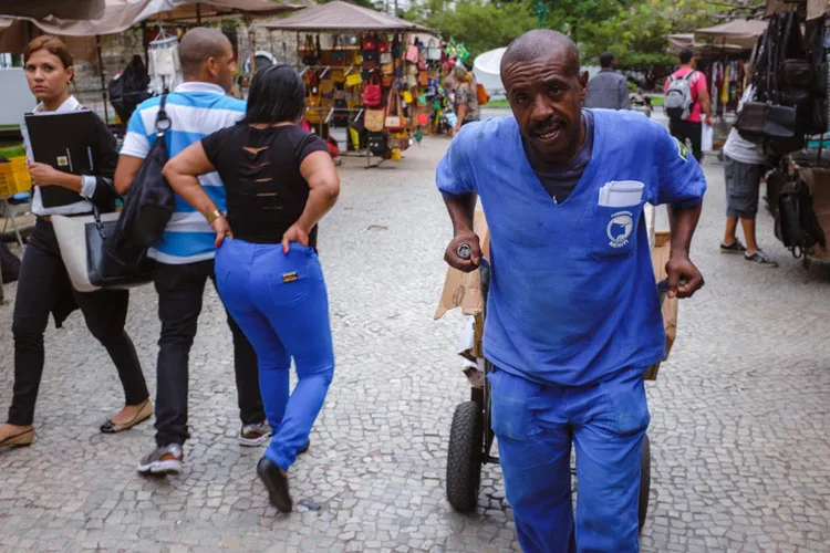 why is street photography difficult 07 750 jpg